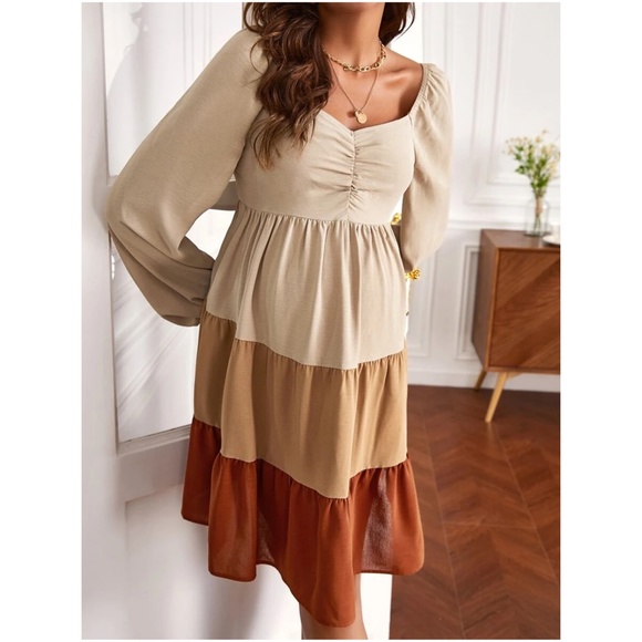 Maternity color Block Ruffle Dress - Picture 2 of 5
